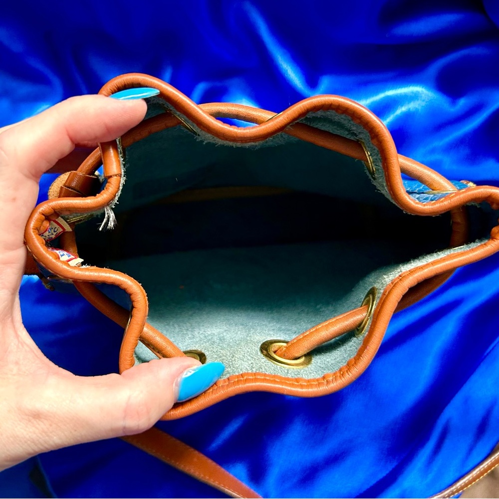 Vintage Dooney & Bourke Blue, Tan Leather Drawstring Bucket Bag - Picture 10 of 13